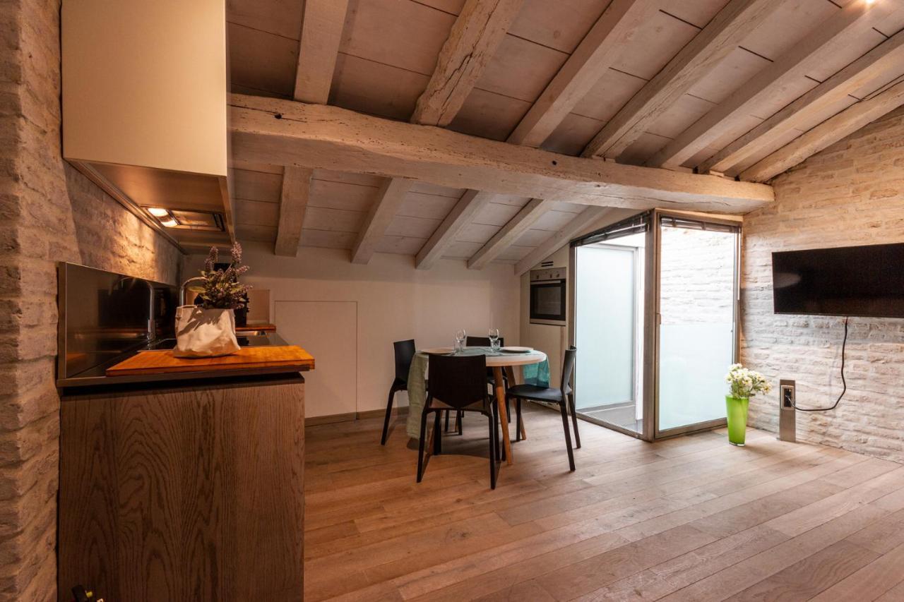 Smeraldo Suite - Smart Holiday Mantova Exteriér fotografie