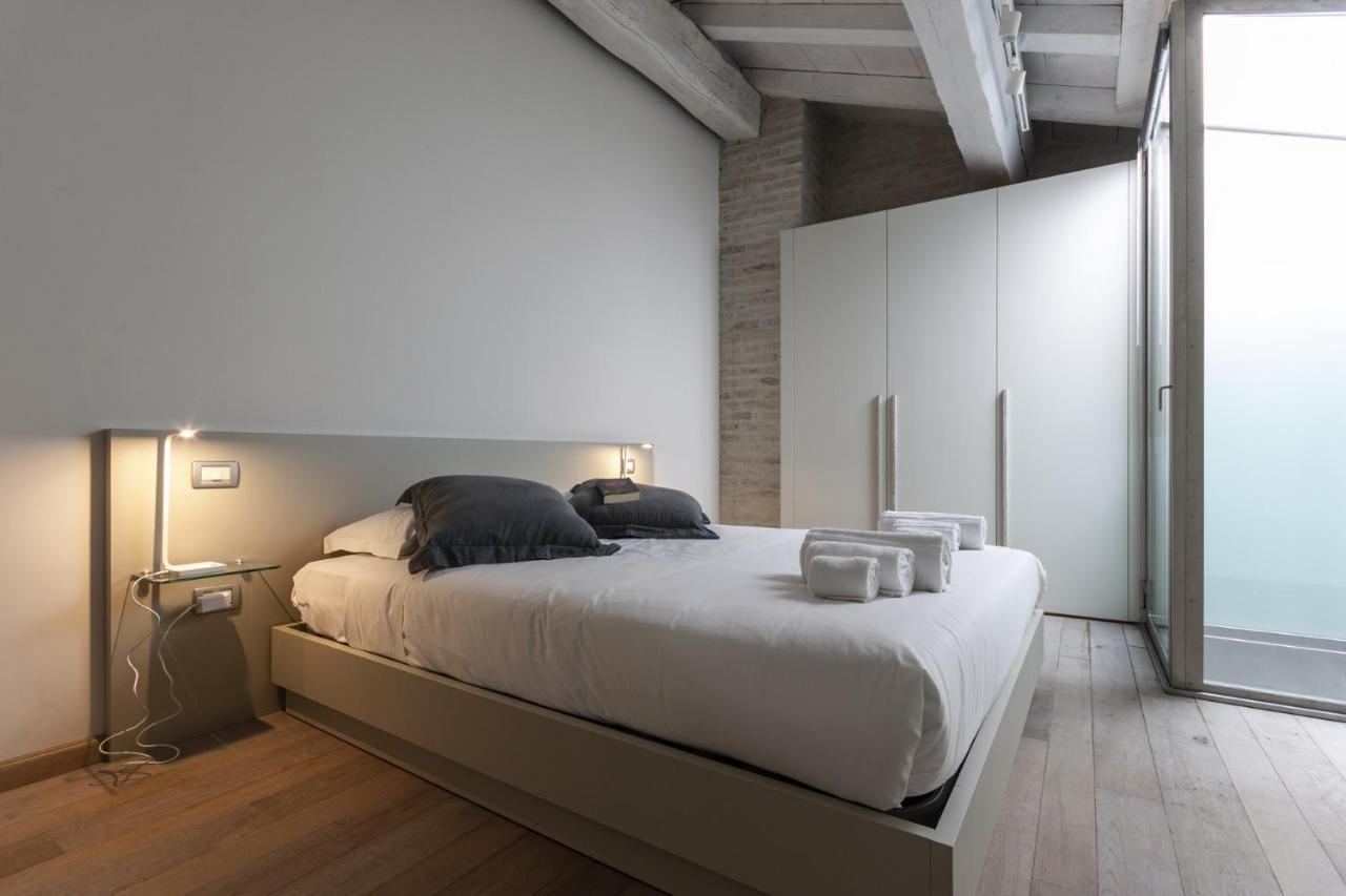 Smeraldo Suite - Smart Holiday Mantova Exteriér fotografie